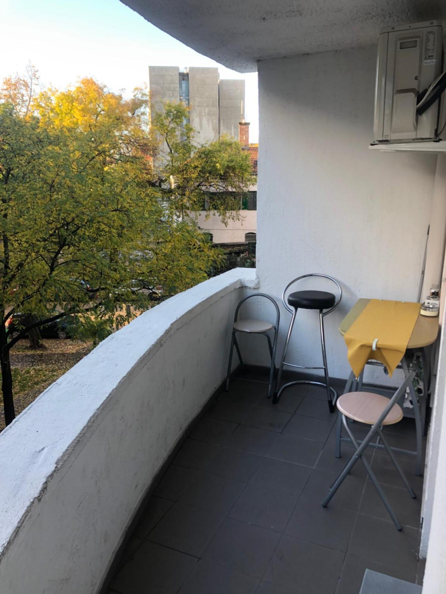 Large Apartment With Garage And Terrace ブダペスト エクステリア 写真